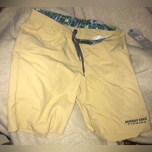 Mossy Oak Large Shorts Fishing Swim NWT